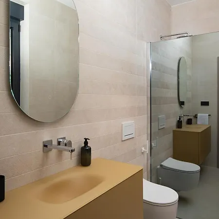 Villa Monet- Beachside Luxury With Heated Pool