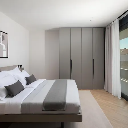 Monet- Beachside Luxury With Heated Pool Fazana