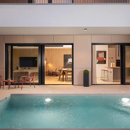 Monet- Beachside Luxury With Heated Pool * Fazana