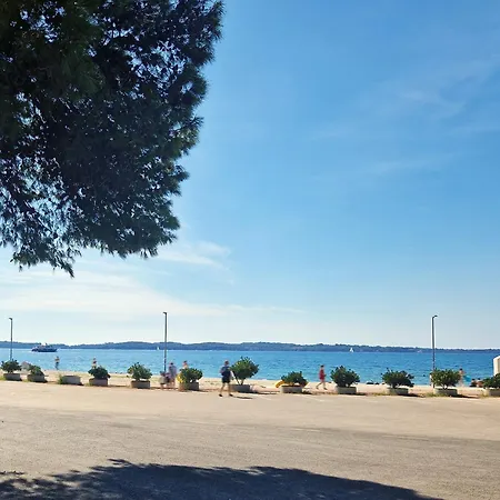 Villa Monet- Beachside Luxury With Heated Pool Fazana